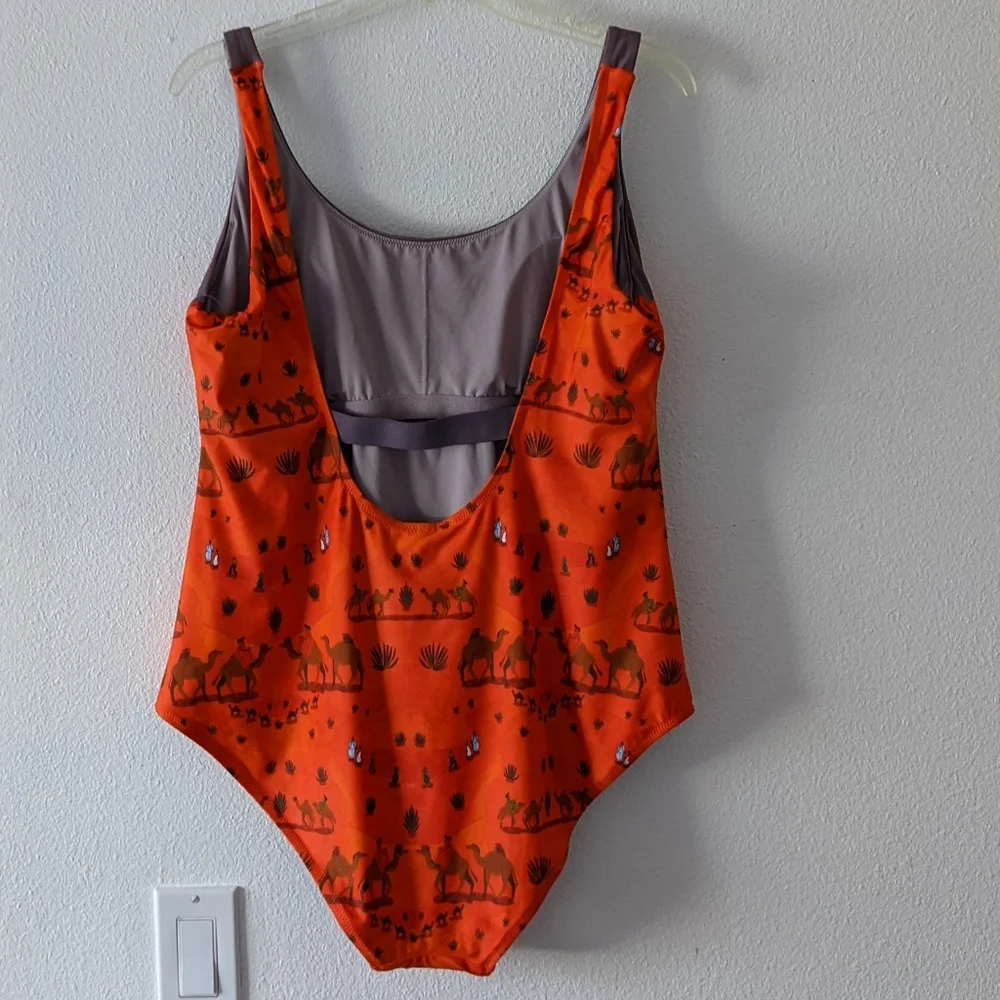 {Isabelle Feliu} Anthro Haukland One Piece